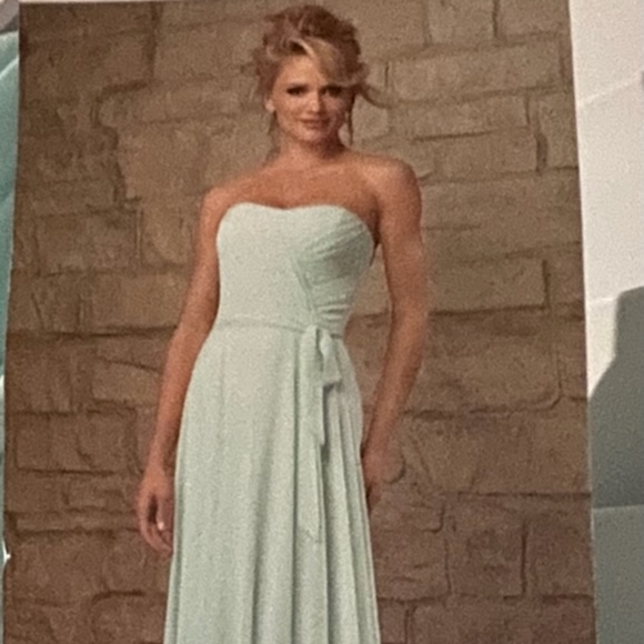 Morilee Madeline Gardner chiffon gown - Picture 3 of 4
